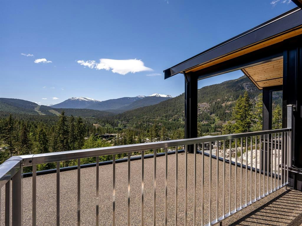 9333 Warbler Way, Whistler, BC, V8E 1M1 - 11