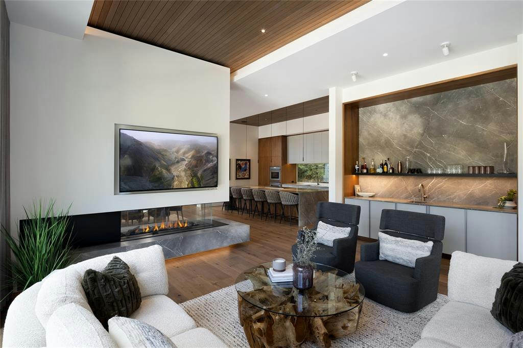 3218 Juniper Place - 3