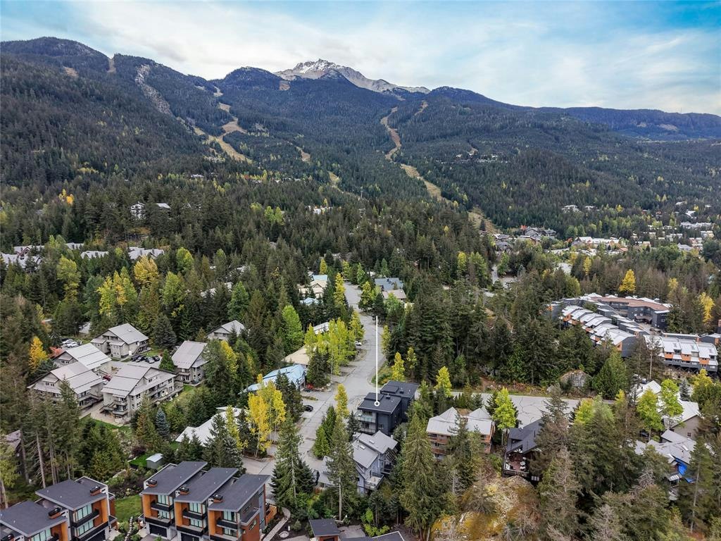 2242 Aspen Drive, Whistler, BC, V8E 0A6 - 38