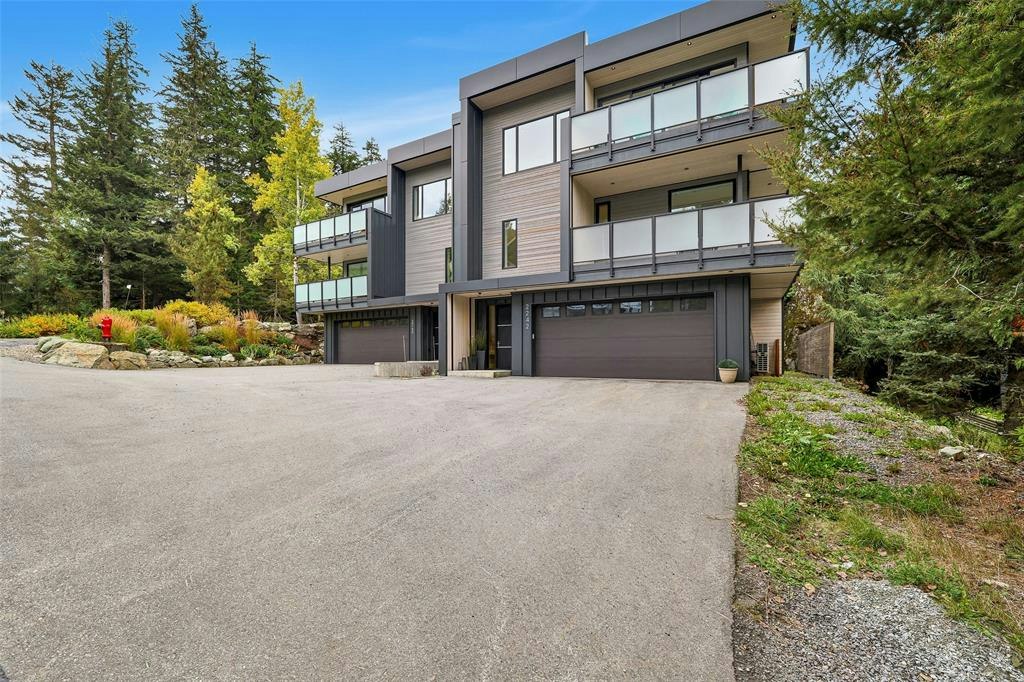 2242 Aspen Drive, Whistler, BC, V8E 0A6 - 35
