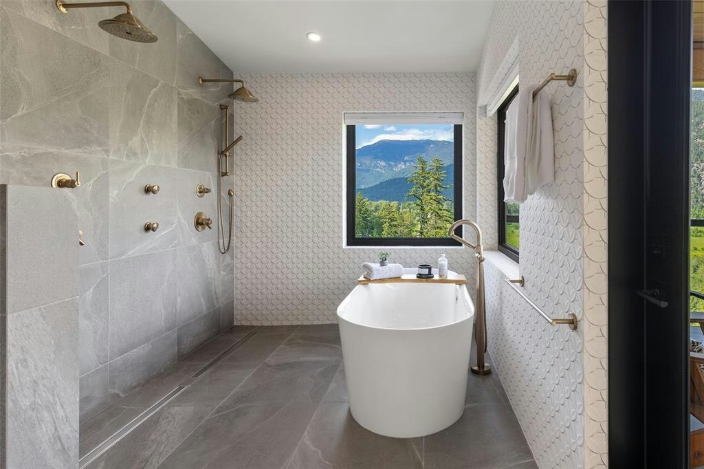 1305 Eagle Drive, Pemberton, BC, V0N 2L1 - 21