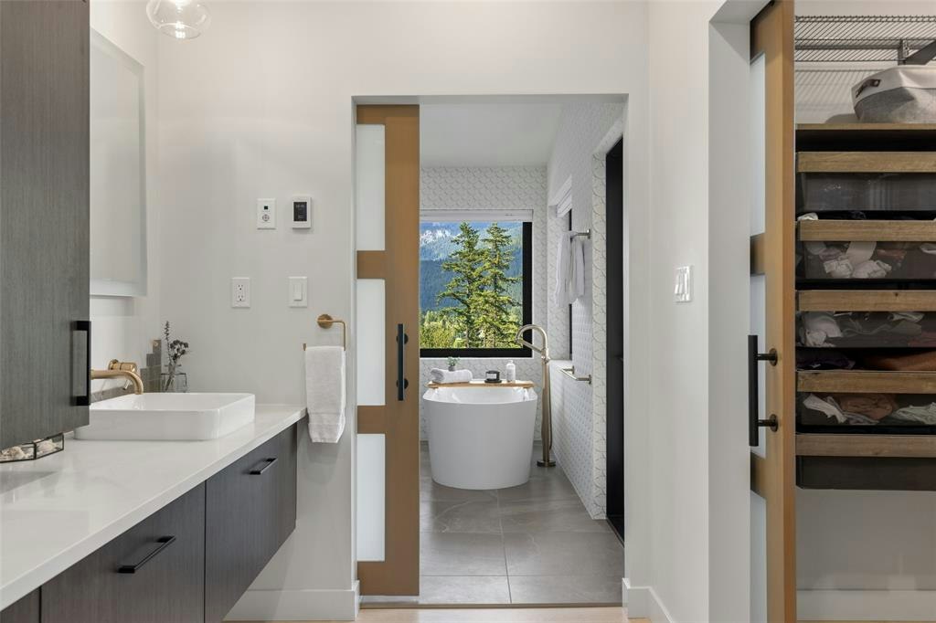 1305 Eagle Drive, Pemberton, BC, V0N 2L1 - 20