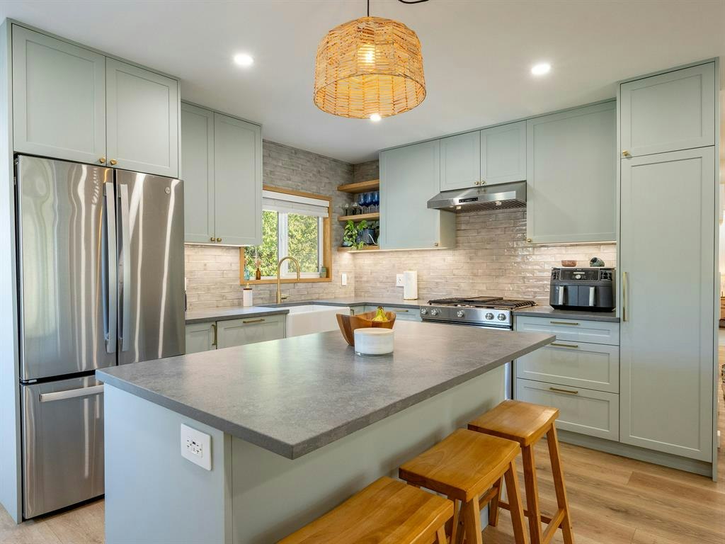 38876 Buckley Avenue, Squamish, BC, V8B 0C9 - 7
