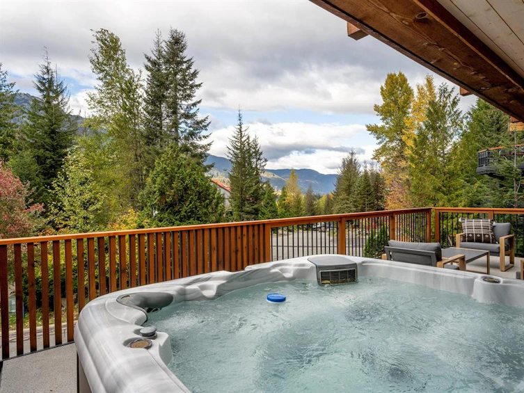 2308 Gondola Way, Whistler, BC, V8B 0N2 - 9