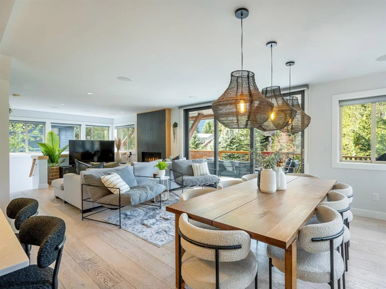 2308 Gondola Way, Whistler, BC, V8B 0N2 - 4