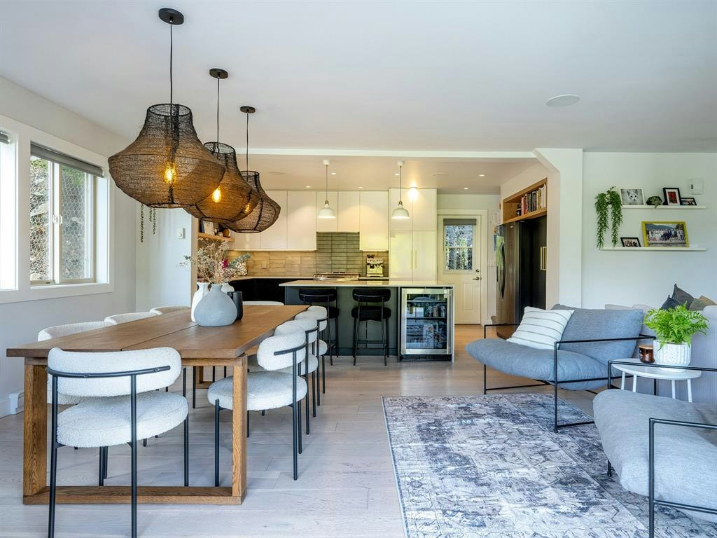 2308 Gondola Way, Whistler, BC, V8B 0N2 - 11