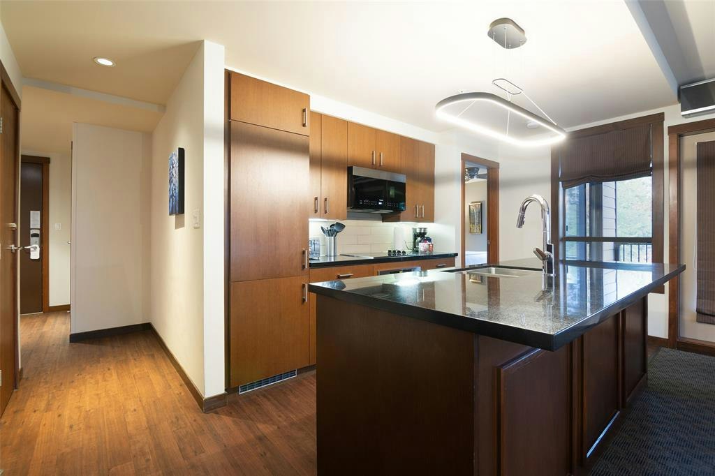 218B-2020 London Lane, Whistler, BC, V0N 1B2 - 6