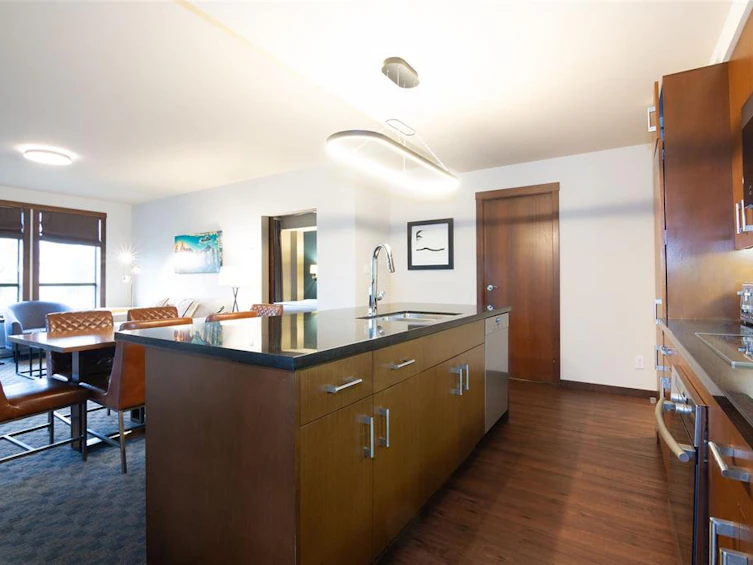 218B-2020 London Lane, Whistler, BC, V0N 1B2 - 5