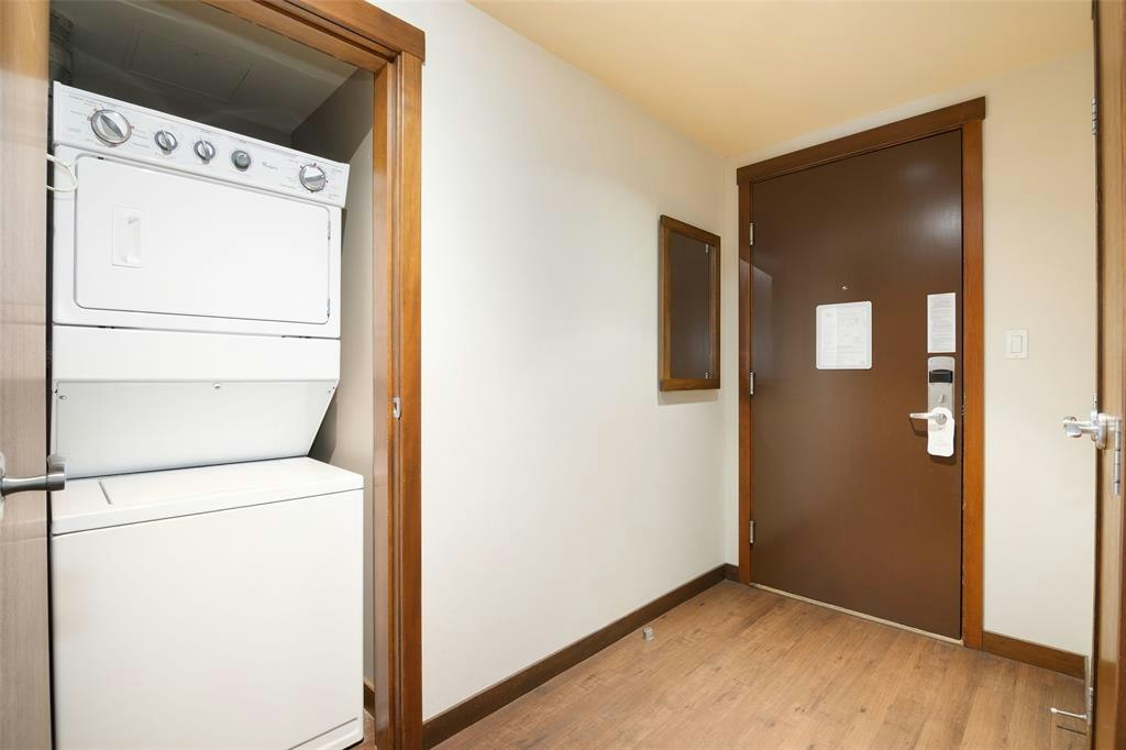 218B-2020 London Lane, Whistler, BC, V0N 1B2 - 17