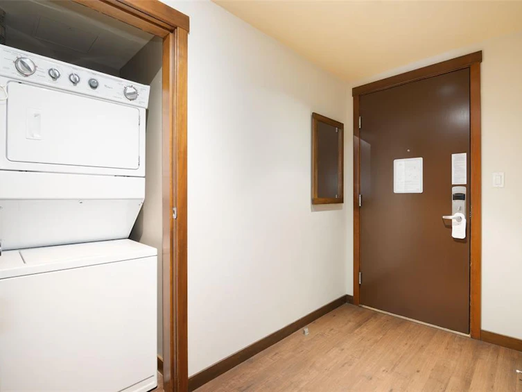218B-2020 London Lane, Whistler, BC, V0N 1B2 - 17