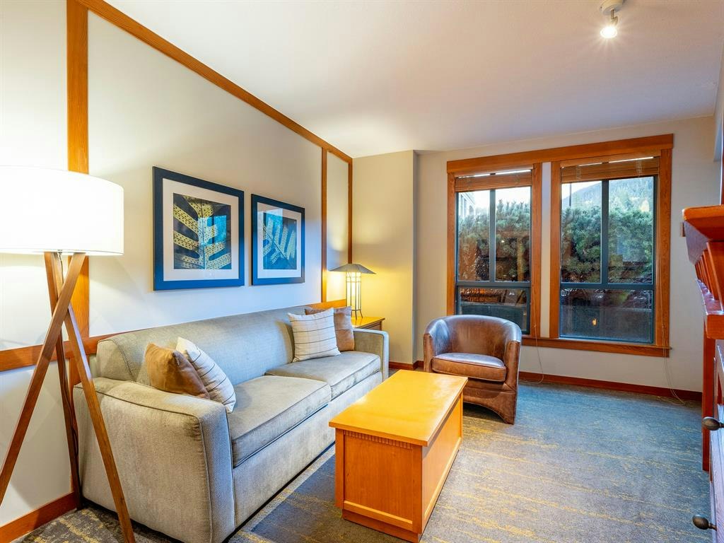 202-4320 Sundial Crescent - 4