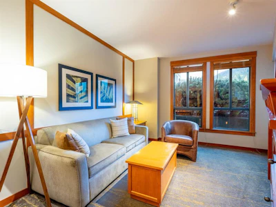 202-4320 Sundial Crescent - 4
