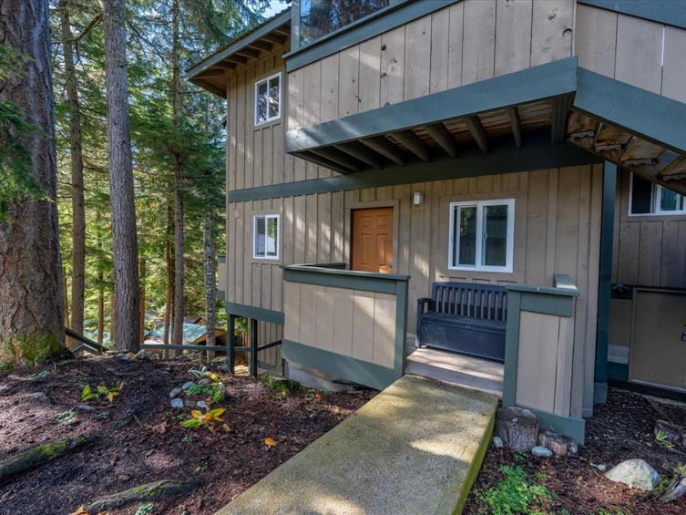202-2101 Castle Drive, Whistler, BC, V8E 0A6 - 20