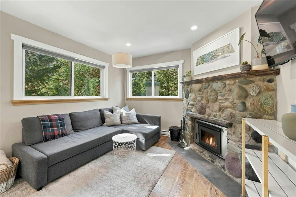 202-2101 Castle Drive, Whistler, BC, V8E 0A6 - 8