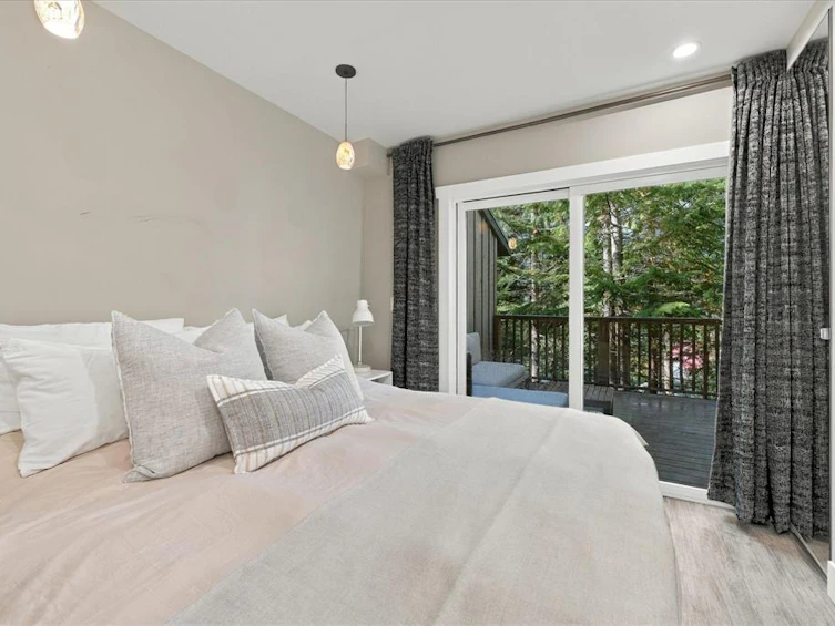 202-2101 Castle Drive, Whistler, BC, V8E 0A6 - 14