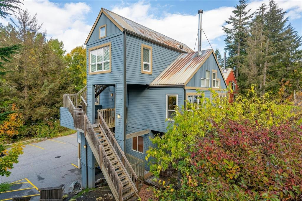4-2024 Innsbruck Drive, Whistler, BC, V8E 0B5 - 2