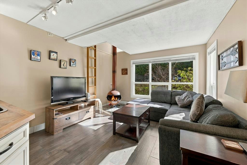4-2024 Innsbruck Drive, Whistler, BC, V8E 0B5 - 4