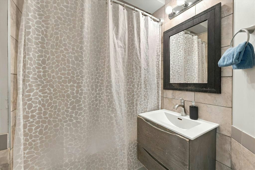 4-2024 Innsbruck Drive, Whistler, BC, V8E 0B5 - 9