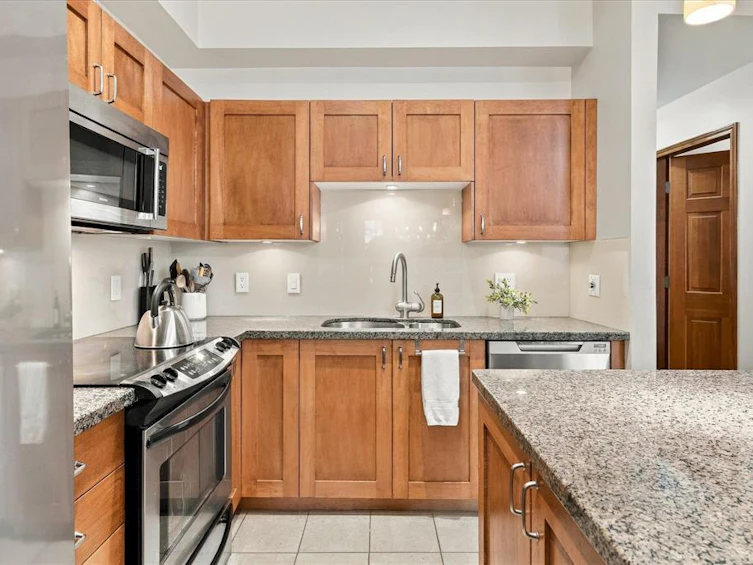 309-3300 Ptarmigan Place, Whistler, BC, V8E 0V5 - 9