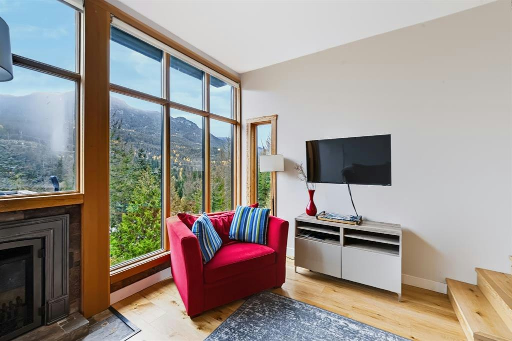 7-2221 Gondola Way - 5