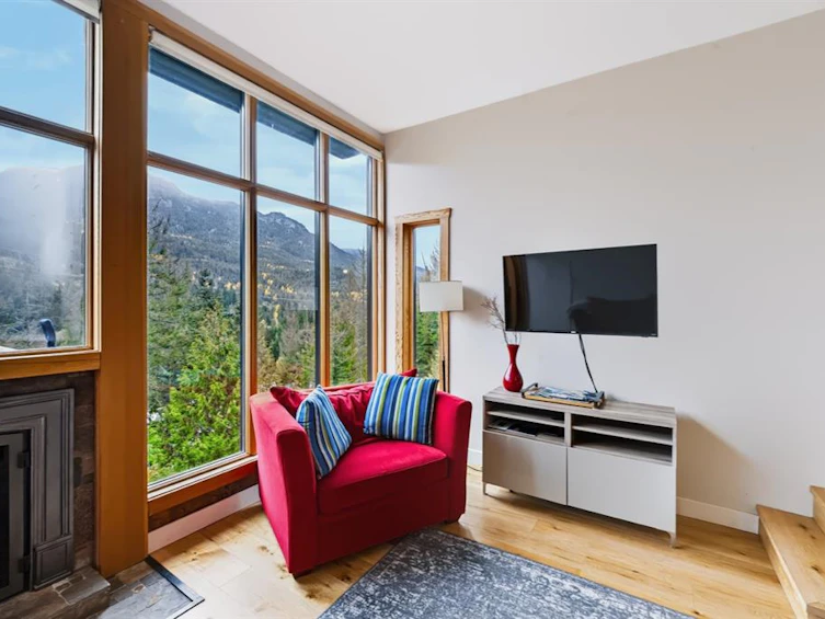 7-2221 Gondola Way, Whistler, BC, V8E 0M8 - 5
