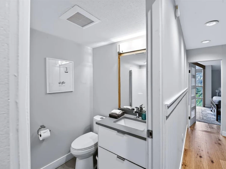 7-2221 Gondola Way, Whistler, BC, V8E 0M8 - 21