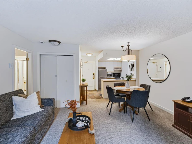 207-4809 Spearhead Drive, Whistler, BC, V0N 1B4 - 5