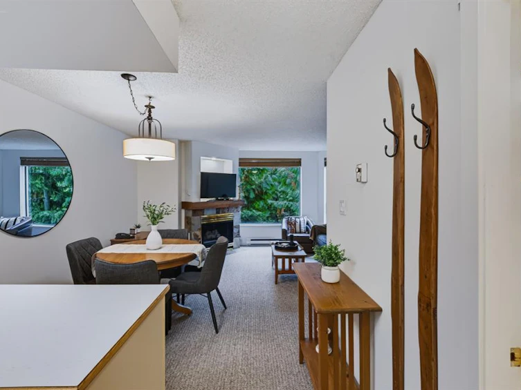 207-4809 Spearhead Drive, Whistler, BC, V0N 1B4 - 3