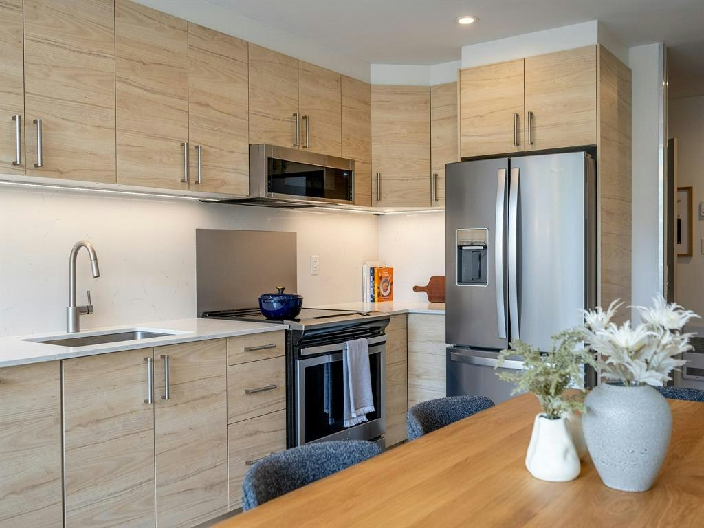 309-4365 Northlands Boulevard - 5