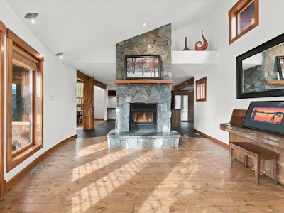 1777 Pinewood Drive - 3