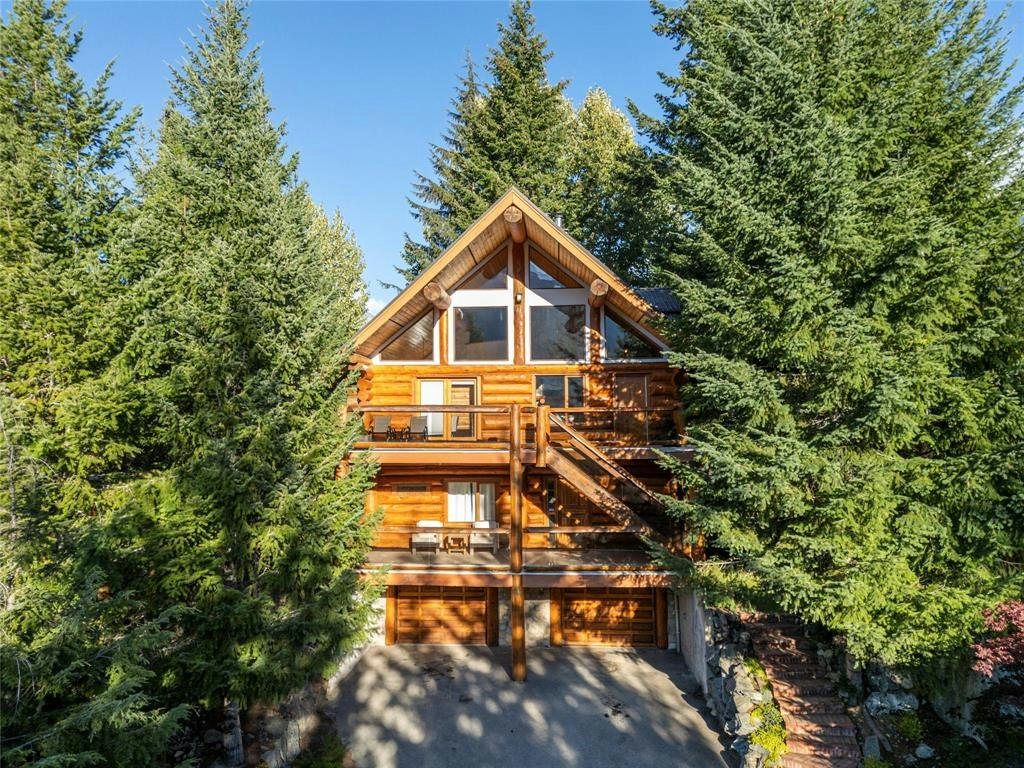 6252 Bishop Way, Whistler, BC, V8E 0C6