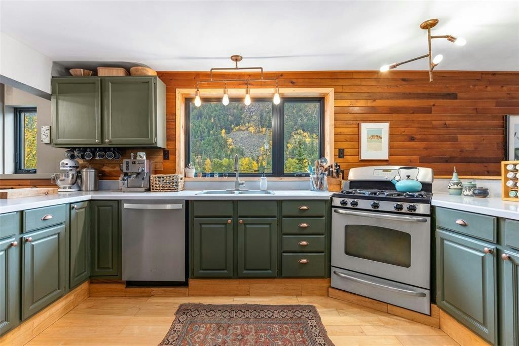 9521 Pemberton Portage Road - 4