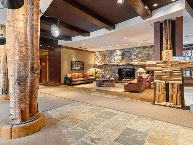 418B-2036 London Lane, Whistler, BC, V8E 0H4 - 18