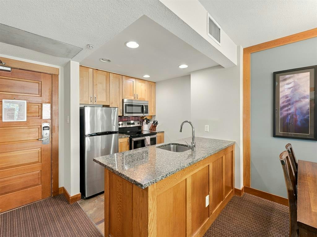 418B-2036 London Lane, Whistler, BC, V8E 0H4 - 8