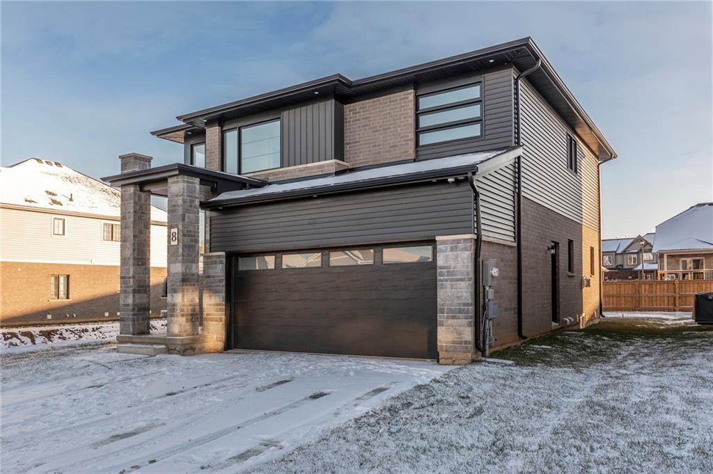 8 Myrtle Road, Pelham, ON, L3B 5N5