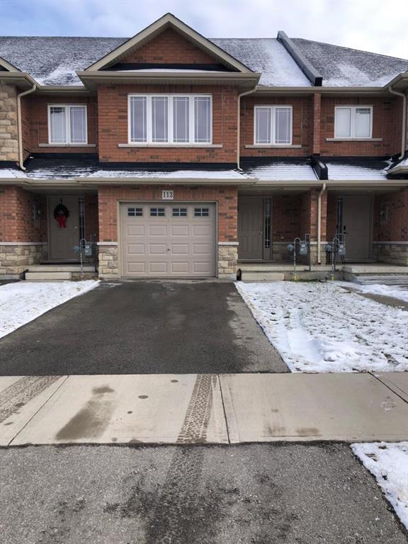 113 Charleswood Cres  