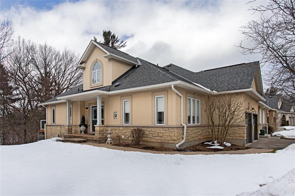 13 - 40 Wesleyan Court