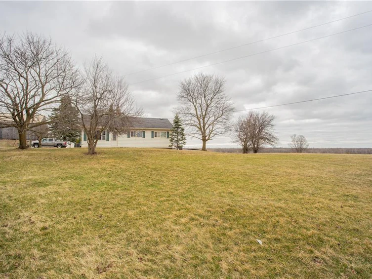 118 8th Conc Road E, Hamilton, ON, L0R 1K0