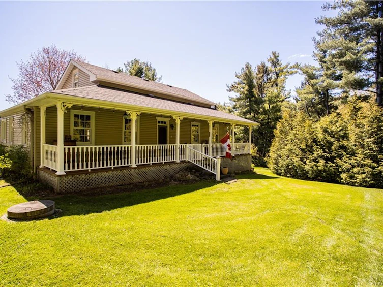 10698 #15 Side Road, Halton Hills, ON, L7G 4S6