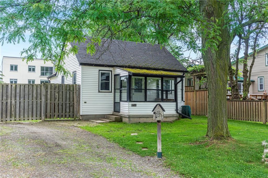 7649 Badger Road, Niagara Falls, ON, L2H 1H8