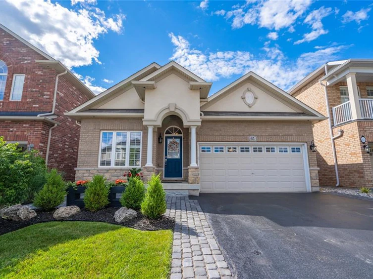 61 Springview Drive, Hamilton, ON, L8B 0V8