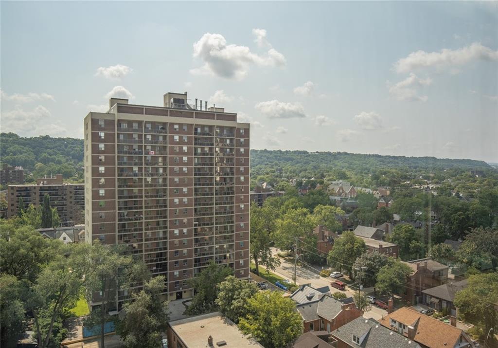1505-120 Duke Street, Hamilton, ON, L8P 4T1
