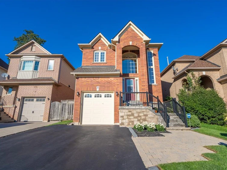 39 Segwun Road, Hamilton, ON, L8B 0K2
