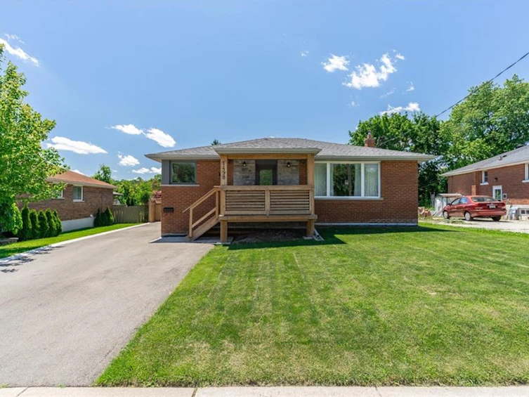 1498 Fisher Avenue, Burlington, ON, L7P 2L8