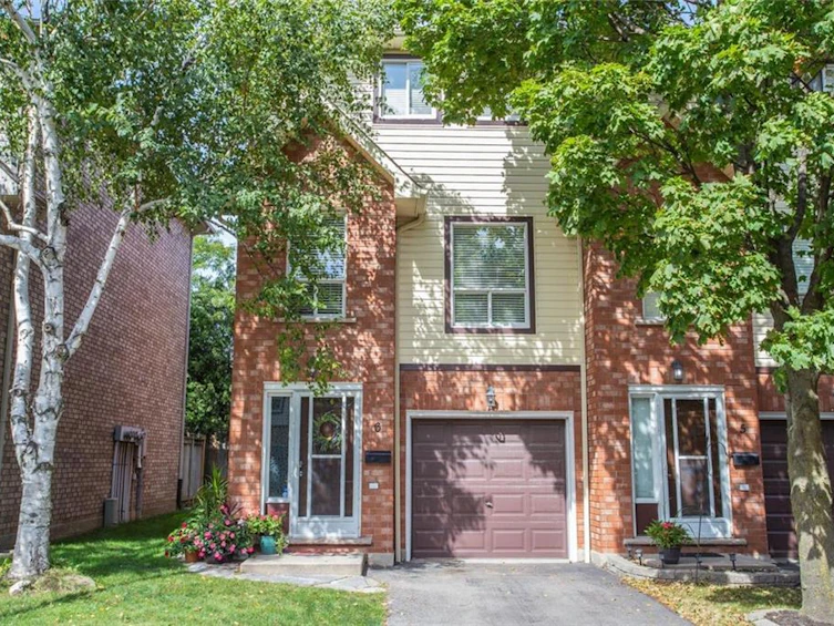 384 Limeridge Road E, Hamilton, ON, L9A 2S7