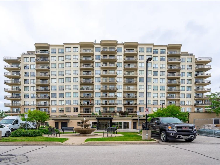 608-1998 Ironstone Drive, Burlington, ON, L7L 7P7