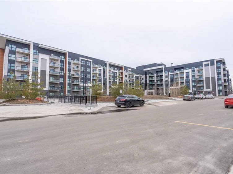 615-128 Grovewood Common, Oakville, ON, L6H 0X2