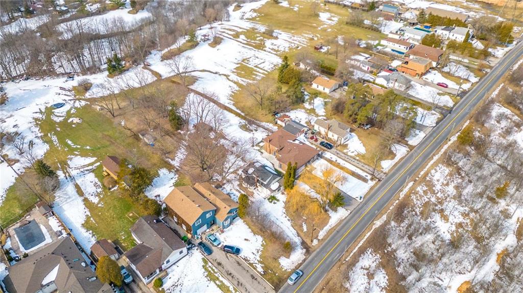 1402 Old York Road, Burlington, ON, L7P 4Z5