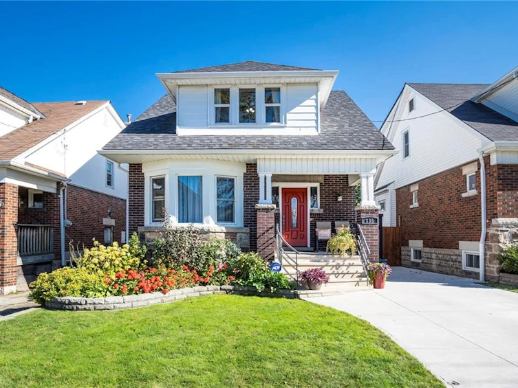 135 Edgemont Street S, Hamilton, ON, L8K 2H7