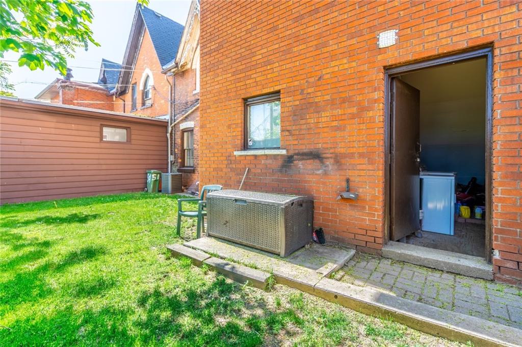 51 Augusta Street, Hamilton, ON, L8N 1P8 - 35